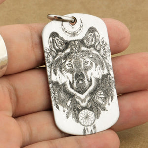 2021 New High Detail Engraved Indian Wolf Necklace